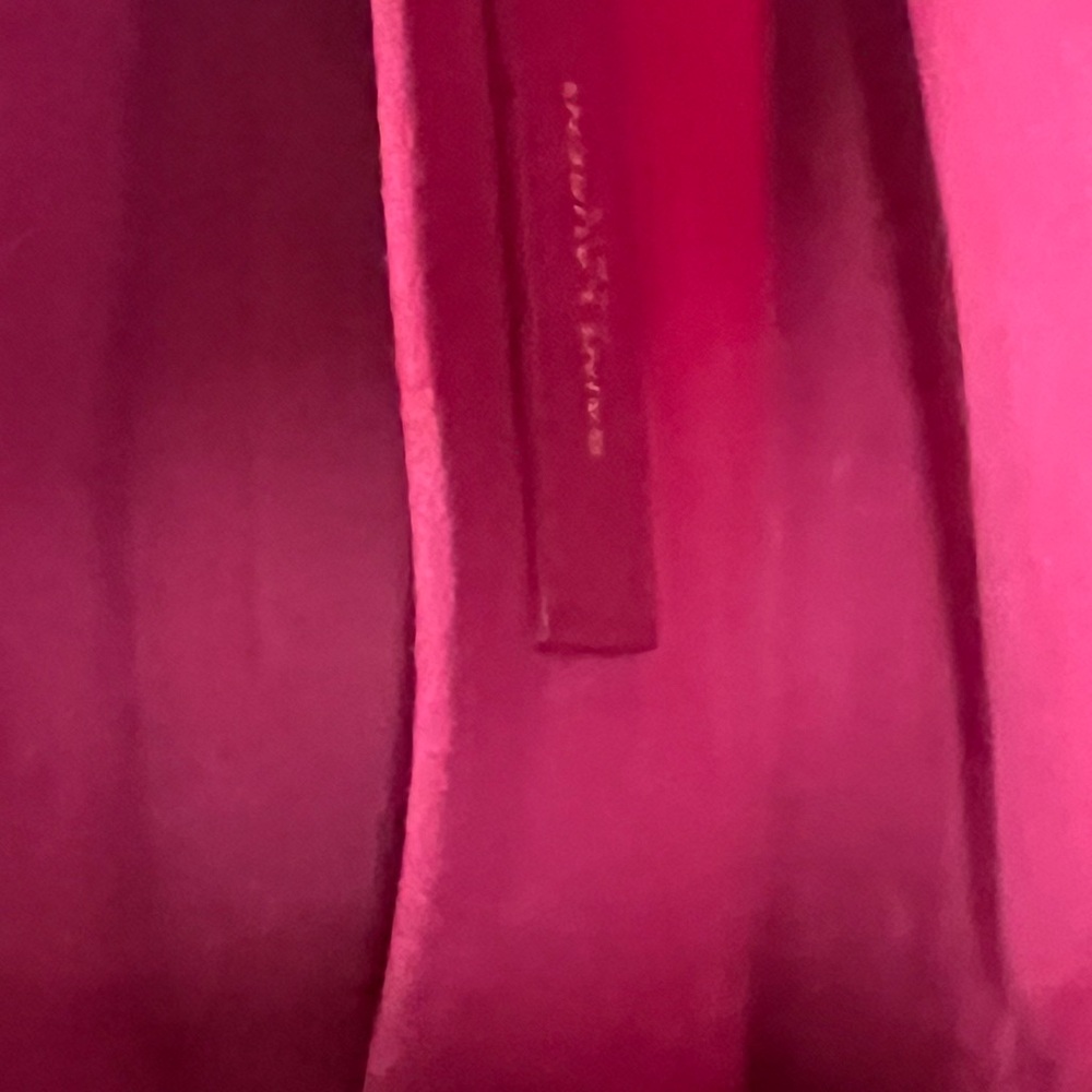 YVES SAINT LAURENT
Pink Calfskin Leather Ligne Y Clutch Bag - Picture 4 of 9